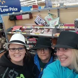 Meet your Posher, Lisa